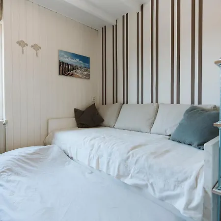 Zuid-holland Nabij Zandstrand Vp073 * Ouddorp