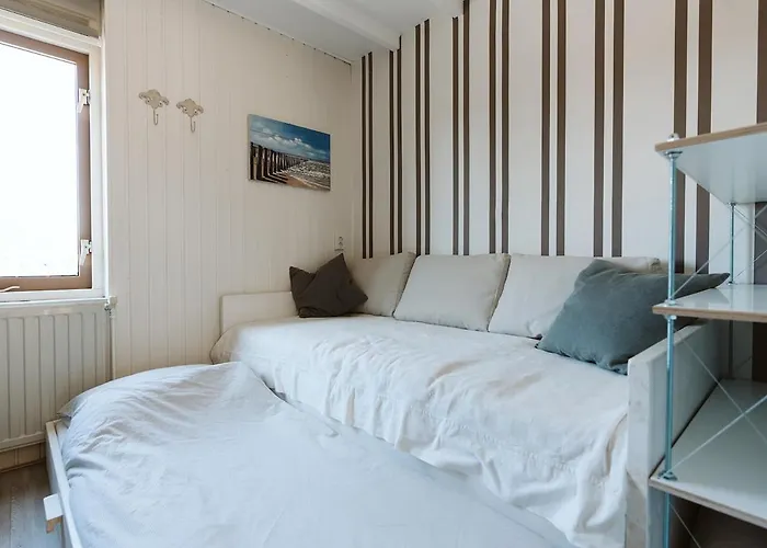 Zuid-holland Nabij Zandstrand Vp073 * Ouddorp